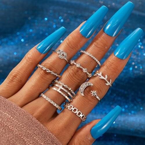 9 Pcs/Set Fashion Gold Crystal Moon Star Rose Rings Set Vintage Geometric Leaf Rings for Women Party Jewelry Accessories