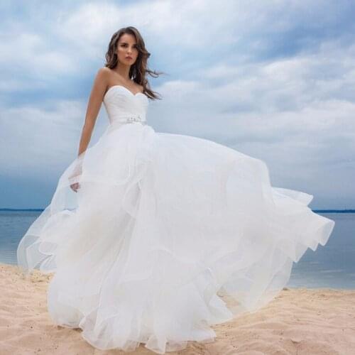 2020 Elegant Sweetheart Sleeveless A-line Wedding Dress with Rhinestones Sweep Train Vestido de Novia Plus Size Bridal Gown