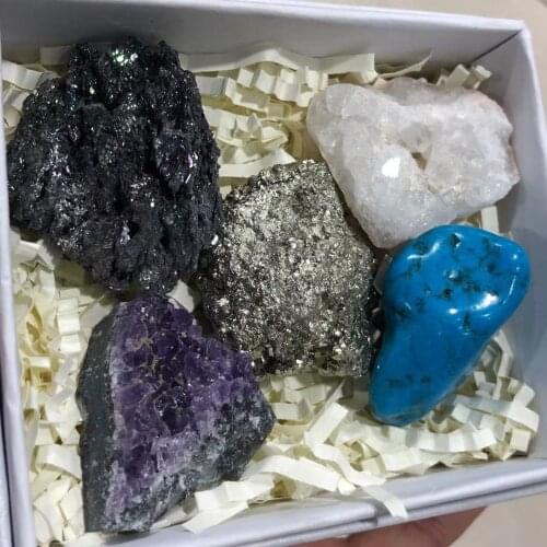Perfect gift box, made of five kinds of hot stones, perfectly healed