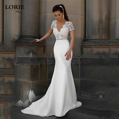 LORIE Beach Satin Wedding Dress V Neck Cap Sleeve Vestidos de novia Vintage Lace Train Bride Dress Backless Wedding Gowns
