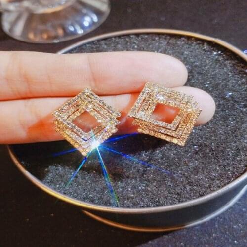 New Popular Golden Dazzling Rhinestones Rhombus Square Geometric Stud Earring for Women Girls Clear Crystal Jewelry