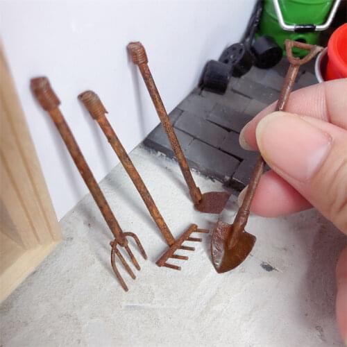 4pcs/set Miniature Garden Tools Ornaments Rusty Metal Crafts Pixies Gnomes Gardening Rusted Tool Set Fairy Garden Accessories