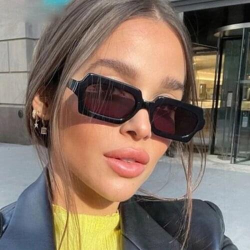 Vintage Style Small Rectangle Sunglasses Women Fashion Classic Brand Black Square Sunglasses ladies Trending Eyewear Shades