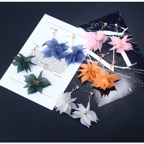 Fashion charm frosted multi-layer petals ladies earrings exaggerated personality tassel earrings jewelry wholesale