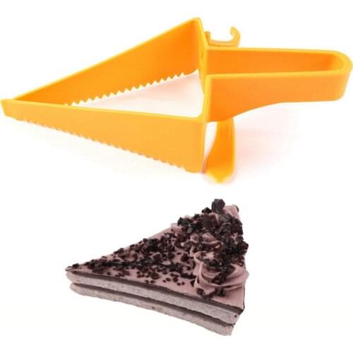 2PCS Triangular Cake Cutter Plastic Cake Knife Separator Cutter Mold Cake Shovel Baking Tools Kitchen Supplies