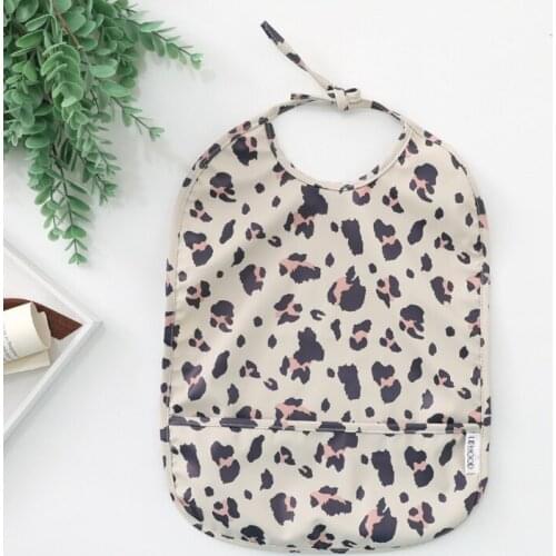 Cartoon Waterproof Baby Starter Bibs Infant Feeding Apron Smock Feeding Burp Cloth for Infants Newborn Boys Girls Gifts