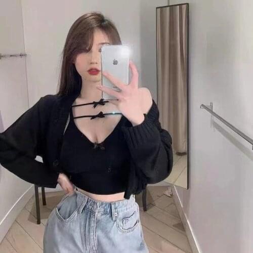 Dulin Village Women's Crop Tops