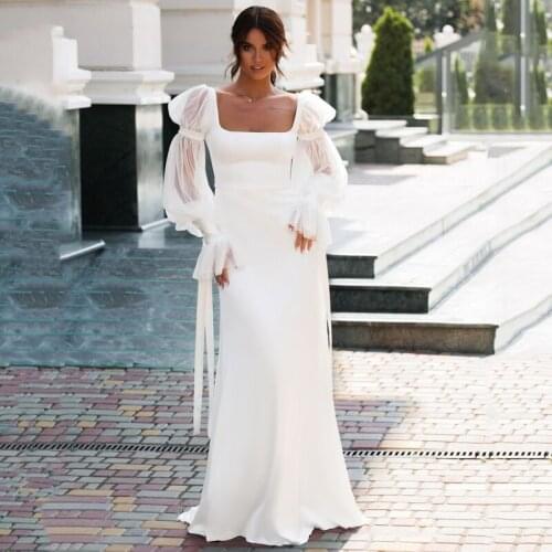 Wedding Dresses Scoop Button Appliqued Beading Pearls Sexy Elegant Off Shoulder Illusion 2021 New Bridal Gowns