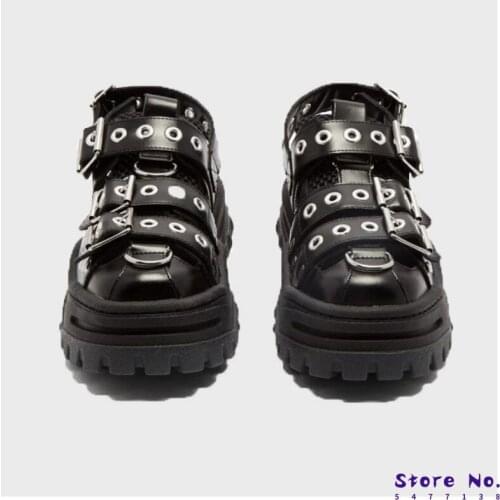 2020 Summer Womens Sandals Platform girls Womens Shoes Ins Hot Sponge Cake Old Shoes Rivets Baotou Trekking Shoes Flats G3-100