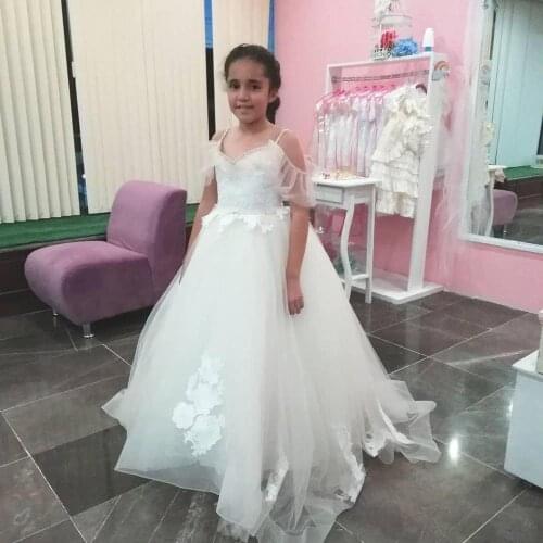 New Flower Girl Dresses With Wrap Spaghetti Sweep Train Appliques Child Birthday Party Gowns First Communion Dress