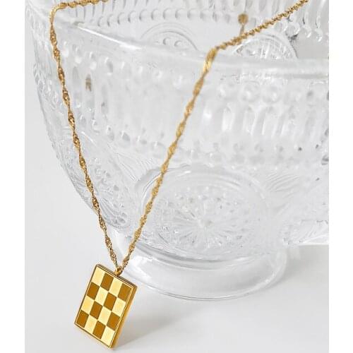 ALLNEWME Minimalist Gold Rectangle Checkerboard Pendant Necklace Geometric Textured Pendant Twist Singapore Chain Necklaces Gift