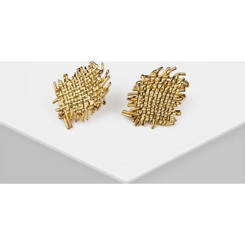 Amorita boutique Irregular woven shape of earrings