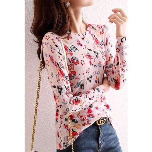 2021 New Fashion Women Floral Print Shirt Female O-neck Loose Blouse Casual Autumn Knitted Long-sleeved Bottoming for Women W764