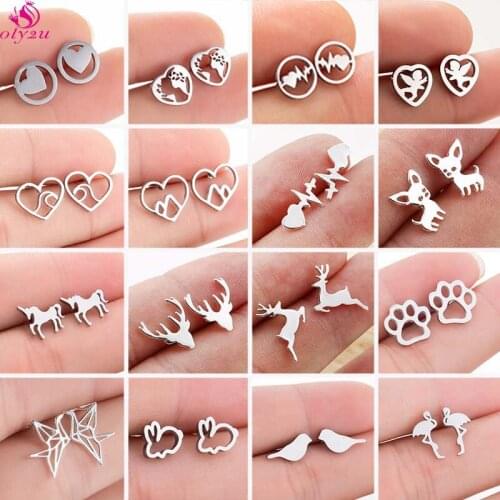 New Creative Stainless Steel Animal Jewelry Fashionable Christmas Elk Earrings Ladies Small Silver Color Heartbeat Gift Punching