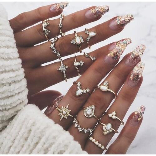 Vintage Gem Crown Star Finger Ring Set Bohemian Gold Moon Crown Opal Crystal Geometry Knuckle Midi Rings Women Wedding Jewelry