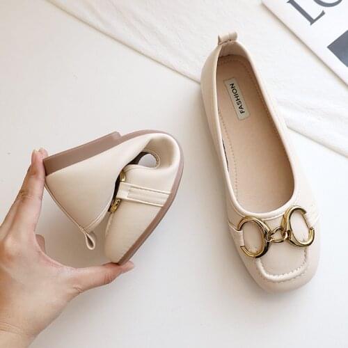 Soft bottom fairy wind pea shoes 2021 summer new shallow mouth low heel one foot flat bottom square head grandma shoes