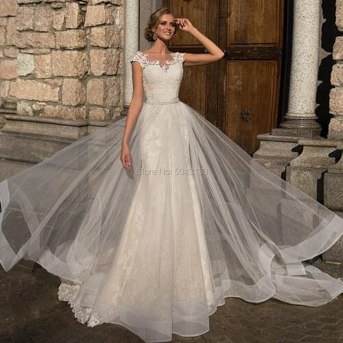2021 Luxury 2 In 1 Mermaid Wedding Dresses with Detachable Skirt Lace Appliques Light Champagne Wedding Gowns with Beaded Sash
