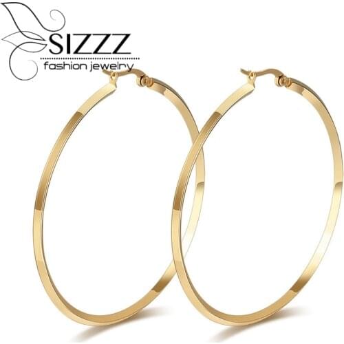 SIZZZ Earrings Rings