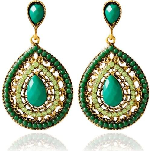 Bohemian Wind Rhinestone Water Drop Rice Bead Stud Earrings Handmade Cartoon Heart Earrings for Women Aretes Fashion Earrings