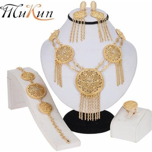 2020 Dubai Fashion Jewelry Sets Bride Big Necklace Dubai Round Shape Crystal Earring Ring Charm Women Bracelet Jewelry for Women