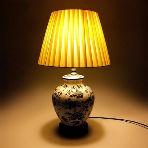 Free Shipping Chinese Style Creative Ceramic Table Lamp Bedside Lamp For Living Room Decoration Hotel Guest Room Night Lamp Gift