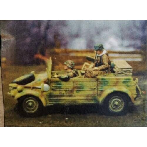 1:35 Resin Figure Model Kit Unassambled Unpainted //883(2 figures NO CAR)