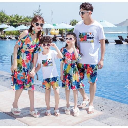 Family Matching Outfits new Set Mother Daughter Shoulder-Out Dresses Summer Beach Holiday dad and son boy Cotton T-shirts+pants