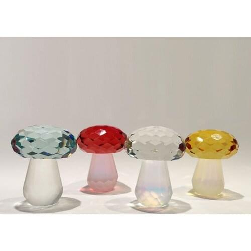 4 Colors Crystal Mushroom Figurine Cut Glass Ornament Craft Home Table Decoraton Collectible Fengshui Paperweight Birthday Gift