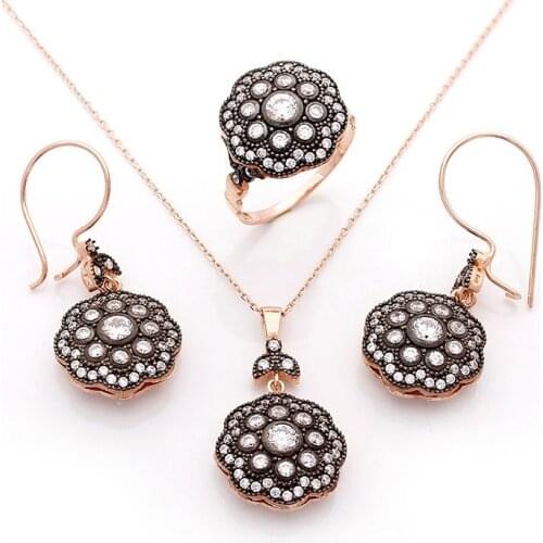 925 Sterling Silver and Zircon Stones Rose Plated Circular Model Set