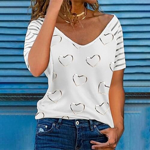 New Summer Womens Casual V Neck Zipper White T-shirt Fashion Short Sleeve Heart Print Loose Tops Lady Streewear Plus Size S-5XL