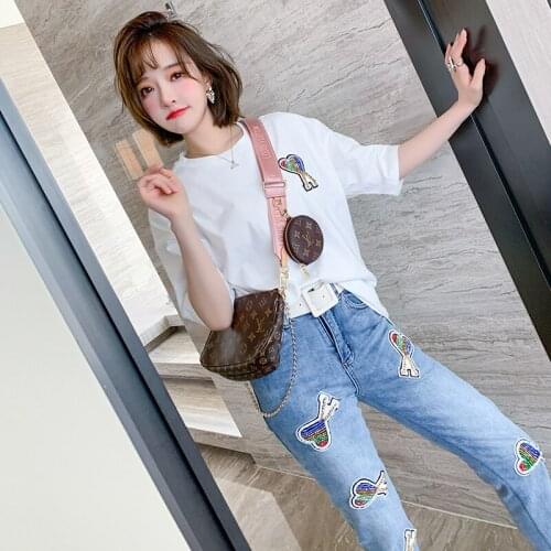 Round necked colorful pin bead inlaid with diamond cloth badge simple versatile T Womens T-shirt 2021 Spring new Top Quality