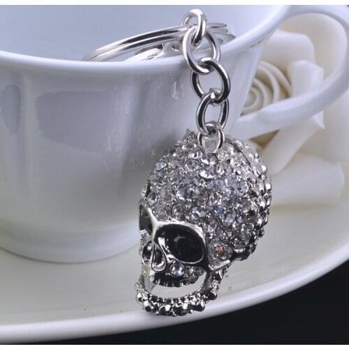 1Pc Trinkets Keychain Key Chain Terminator Skull Metal Key Chains The Best Souvenir Gift Choice Auto Motorcycle Car Key Ring