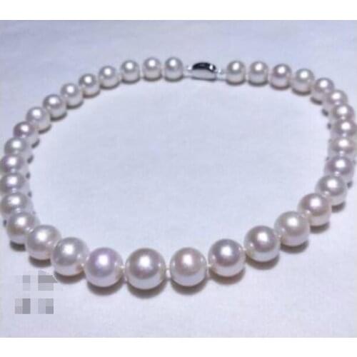 Gorgeous 12-13 mm round white pearl necklace 18inch