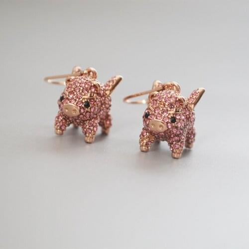 Europe and the US fashion exaggerated pink flying cute piggy temperament Earring Earrings woman