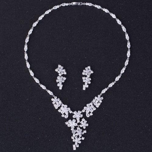 DOKOL Exquisite Flower Cluster Necklace Set AAA+ Cubic Zirconia Earrings Sets Elegant Bridal Jewerly For Wedding DKS0049