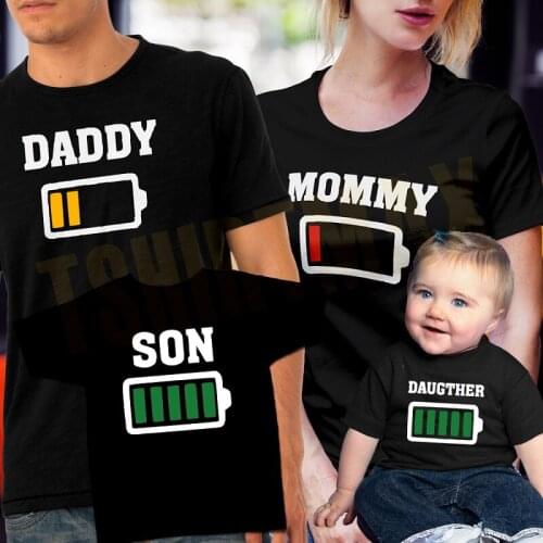 Mommy and Me Clothes Short Sleeve Print Battery T-shirt Family Matching Outfits Father Son Tshirt Outfits Matching Clothing