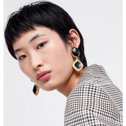 QiHit New Design Alloy Geometric Shape Dangle Earring For Woman Fashion Classic Statement Drop Earrings Long Earrings Jewelry