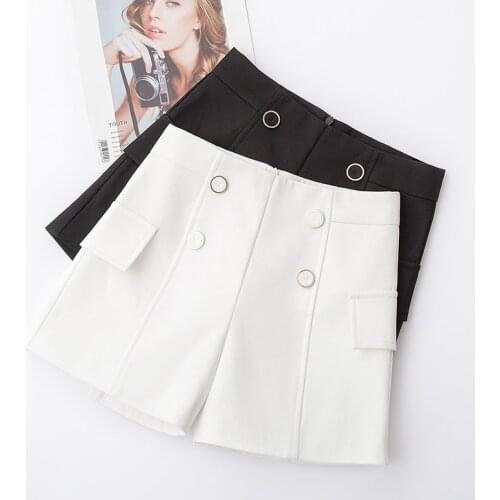Spring and summer 2020 South Korean new versatile wear black high waist loose thin wide leg casual A-line shorts for women
