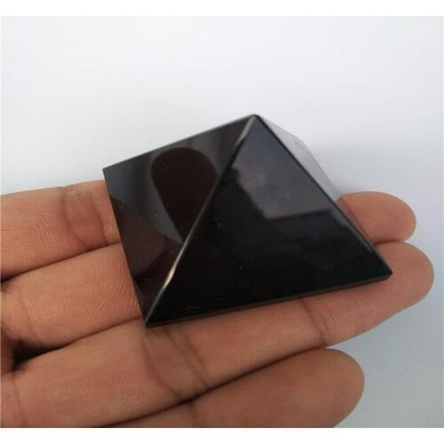 Top quality Natural obsidian nunatak pyramid feng shui decoration apotropaic Healing Pyramid 40mmx40mm