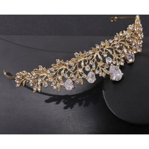 J60E Luxury Bridal Jewelry Sets for Women Zircon Necklace and Earrings Set for Wedding with Crystal Tiara Gift Box Included