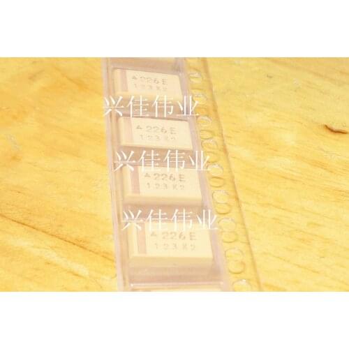 Original 20pcs/ 25V22UF 226E 22UF 25V D7343 D Tantalum Capacitor