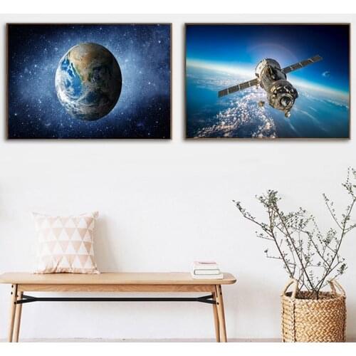 Galaxy Stars Astronaut Planet Hole Space Posters and Prins Universe Earth Meteorite Wall Pictures for Living Room Decoration
