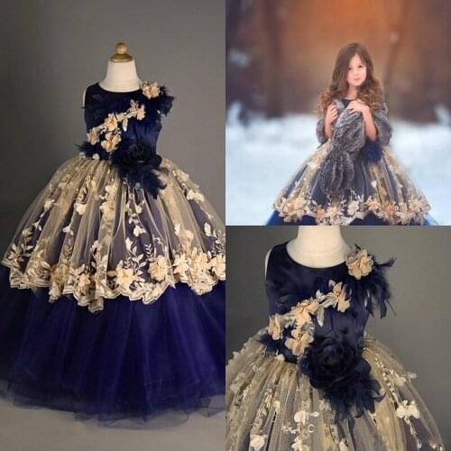 2019 Latest Cute Flower Girl Dresses Ball Gown Jewel Neck Lace 3D Floral Appliqued Feather Birthday Party Gowns Kids Girls Pagea