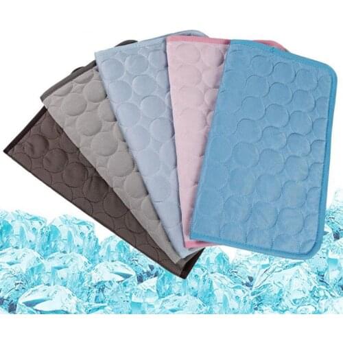 Dog Mat Cooling Summer Pad Mat For Dogs Cat Blanket Sofa Breathable Pet Cat Cushion Top Quality Car seat use dog supplies