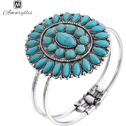 Amaiyllis Rigid Bracelets