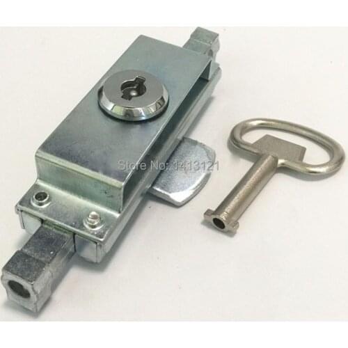 Three-point linkage chassis truck lock Electric cabinet lock fire box pull control lock Industrial equipment door handle knob