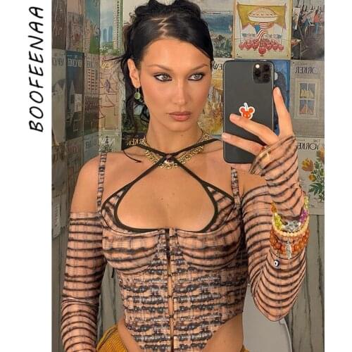 BOOFEENAA Y2k Long Sleeve Crop Top Femme Sexy Club T Shirts for Women Vintage Corsets Busiter Brown Print Graphic Tee C85-BI12