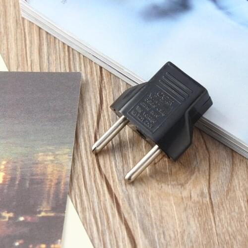 Hot 1pcs AC 2.5V to 250V 6A Universal EU Plug Power Plug Converter Travel Adapter EU Adapter Electrical Socket Household Use