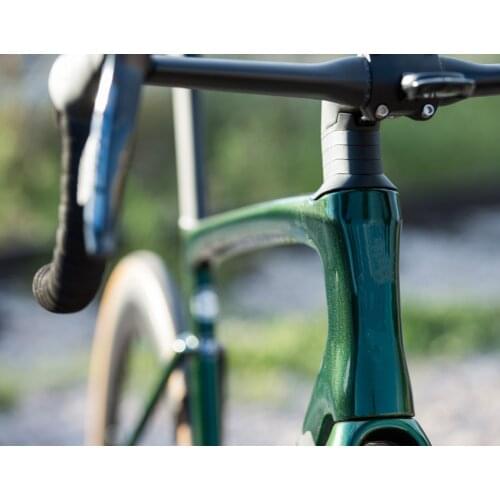 2021 New carbon road SL7 bicycle frameset internal cable routing compatible Di2 group lightest 700C carbon road bike frame