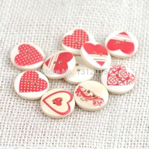 2 Holes red heart painted Round natural Wooden buttons For Sewing Scrapbooking Crafts 100pcs 20mm XD5410-2